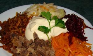 Татарские салаты: лучшие рецепты для вашего стола!