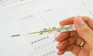 Kapan waktu terbaik untuk mengukur suhu tubuh basal?