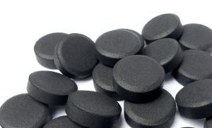 Does activated charcoal help with diarrhea?