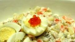 Recetas de deliciosas ensaladas de arenque salado Ensalada de patatas y arenque con cebolla