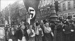 William Shirer: Üçüncü Reich'ın Yükselişi ve Düşüşü